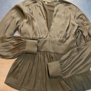 Banana Republic Black Cinched Waist Top Size Medium Workwear Classic Chic